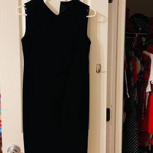 V neck dress
